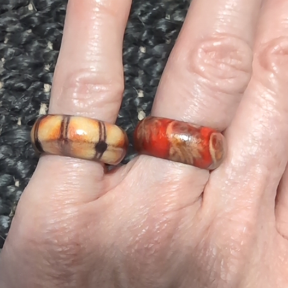 Handcrafted Wooden Ring Set - Red and Brown - Picture 1 of 2